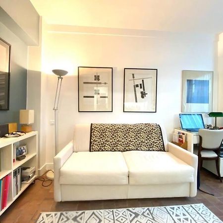 Tres Joli Studio En Plein Coeur Du 11Eme Париж Экстерьер фото