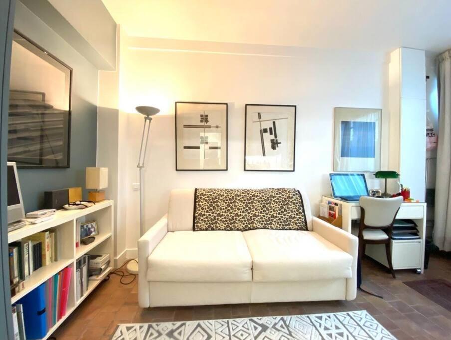Tres Joli Studio En Plein Coeur Du 11Eme Париж Экстерьер фото